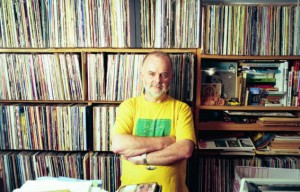 article-0-001B2DAE00000258-955_634x423